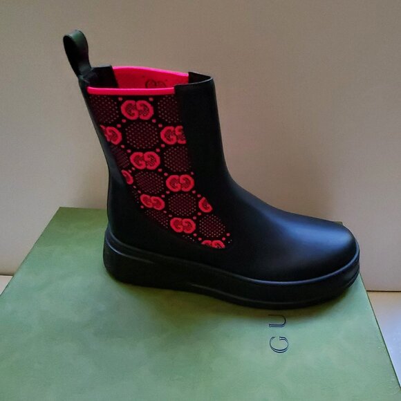NIB Gucci Chelsea GG inlets black leather pull on booties IT 39.5 US 9.5 - Picture 3 of 8
